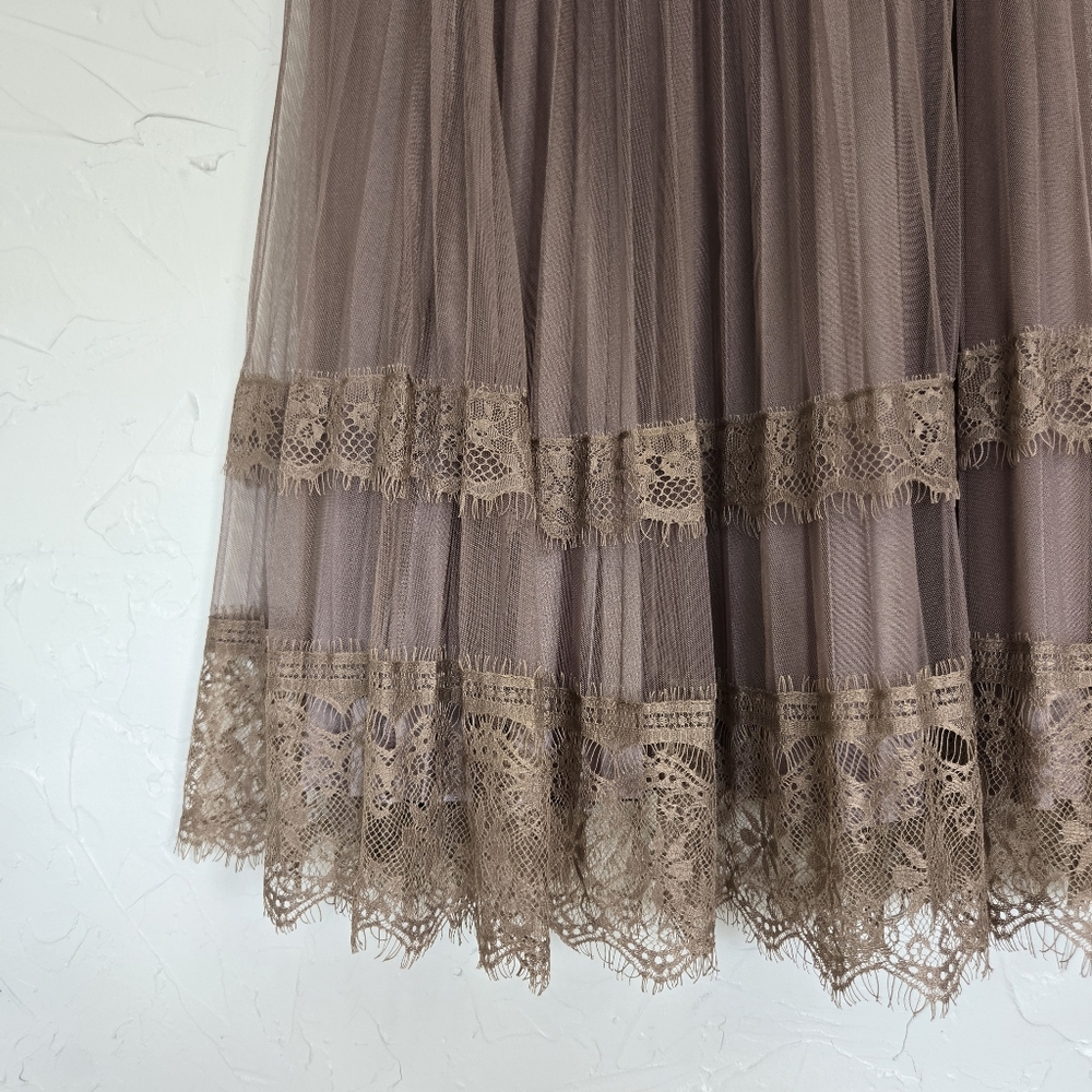 Pleated Velvet Lace Reversible Skirt - Picture 7 of 7
